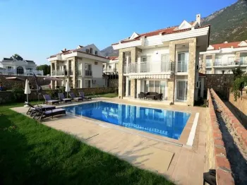 Private Ovacik villa with beautiful mature garden